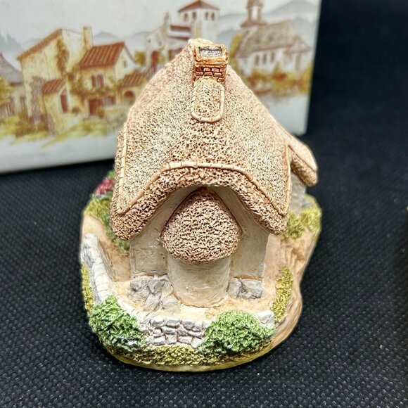 Lilliput Lane “Clover Cottage” collectible cottage - Picture 4 of 5